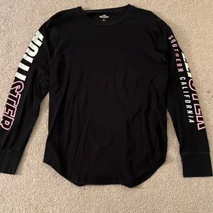 Hollister Long Sleeve T-Shirt
